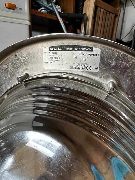 Maquina lavar roupa Miele