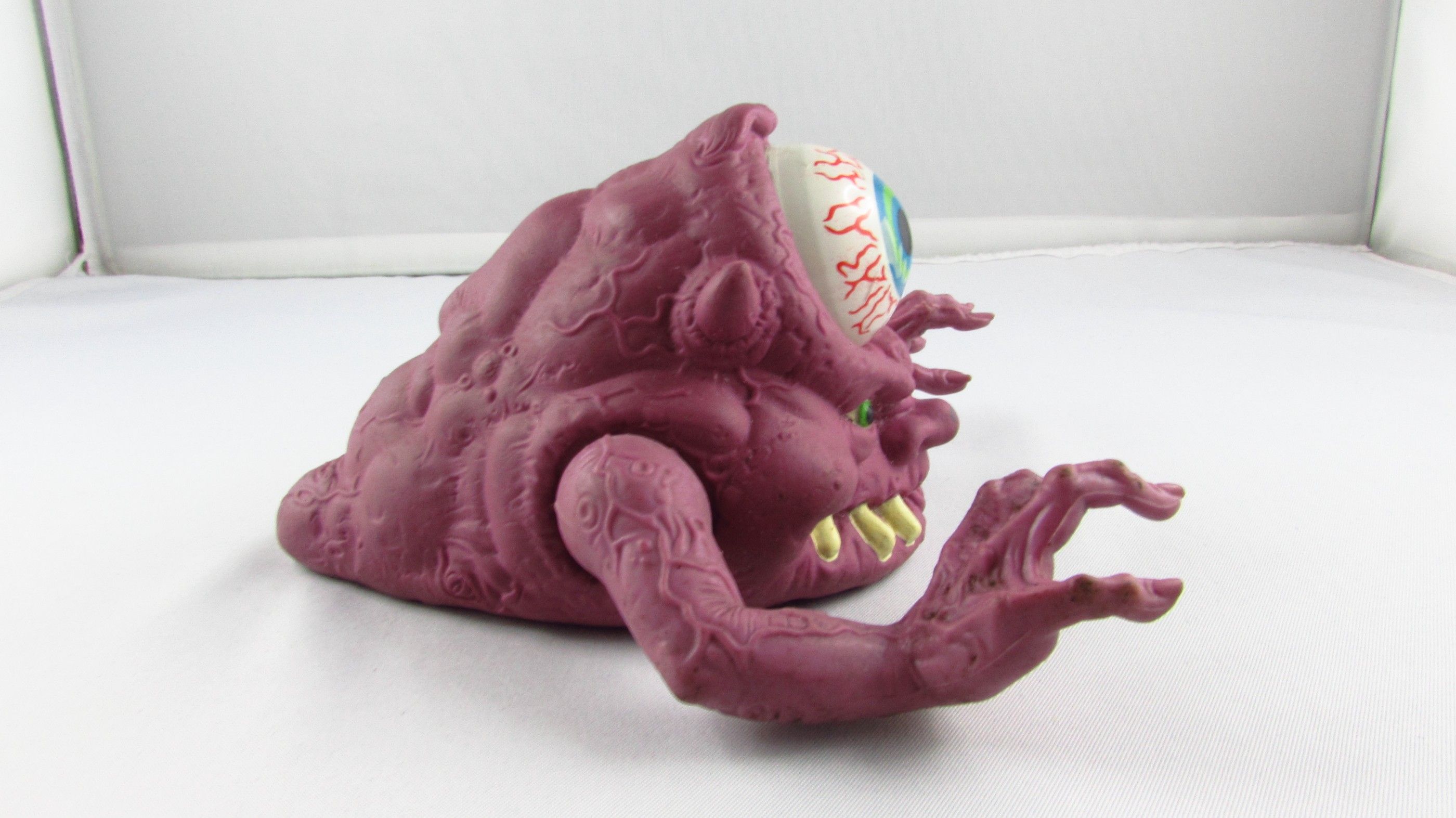 KENNER The Real Ghostbuster Bug-Eye Ghost Figurka Kolekcjonerska 1986
