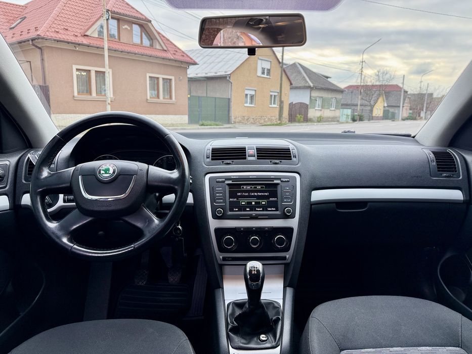 Skoda octavia a5 fl 2011 рік