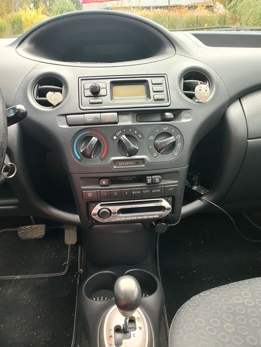 Toyota Yaris 1.0 Automat 2003r