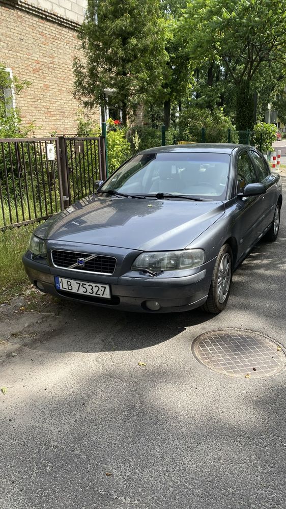 Volvo S60 2.4 PB   2003 rok