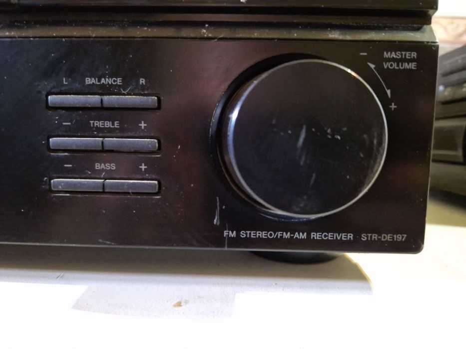 Amplituner Sony STR-DE197