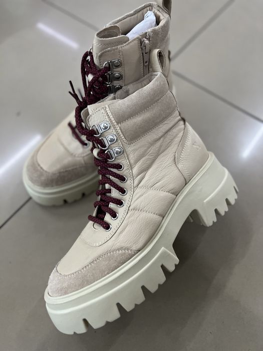 Продам нові шкіряні черевики чоботи челсі Bronx Zara 37 розмір