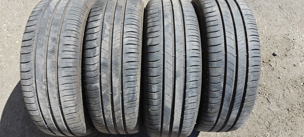 Prawie nowe koła letnie Michelin ENERGY SAVER+ 205/60 R16 96 H XL

Czy