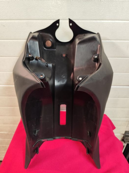 Kokpit osłona przednia Kymco Agility Carry 50/125