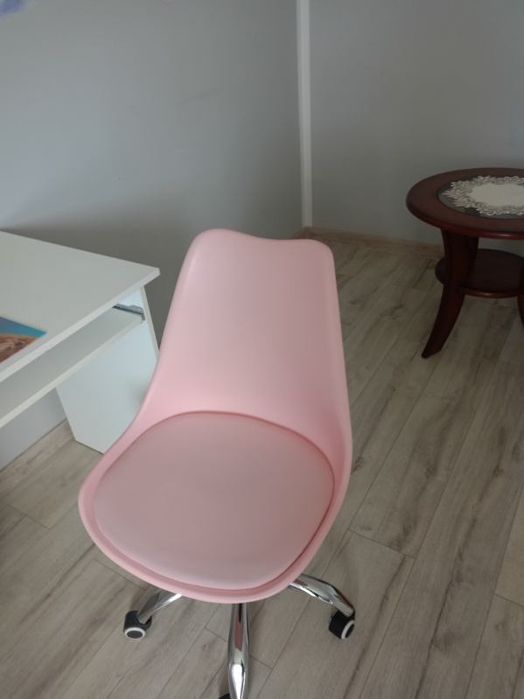 Zestaw mebli do pokoju