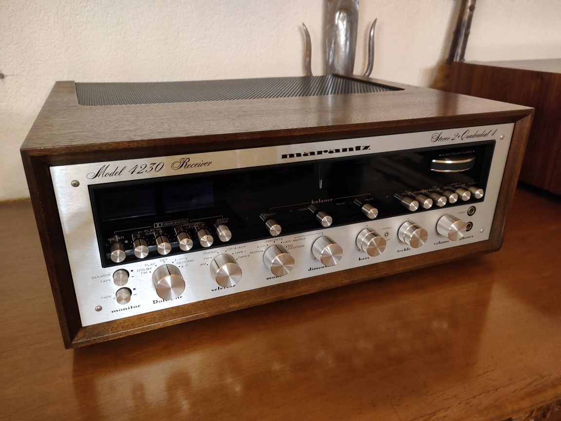1973-77 Amplituner Marantz 4230 Stereo 2 + Quadradial 4 Receiver Japa