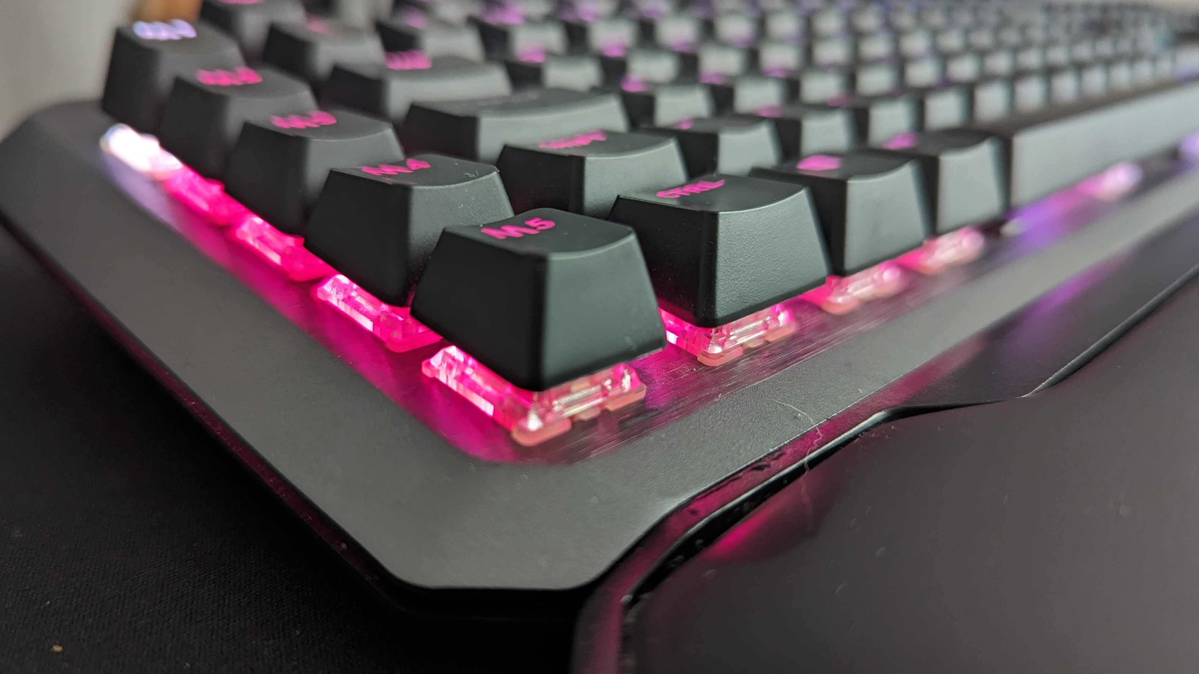 Teclado Mecânico Cooler Master MK-850