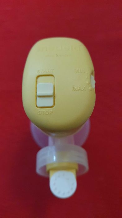 Электрический молокоотсос Medela