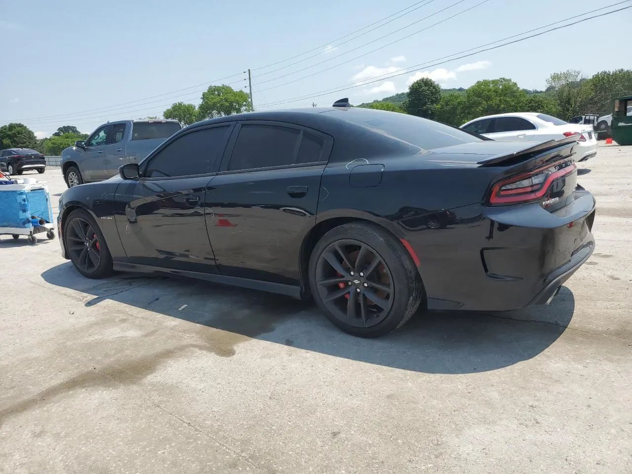 Dodge Charger HEMI Wersja R/T – sportowe osiągi i agresywny design