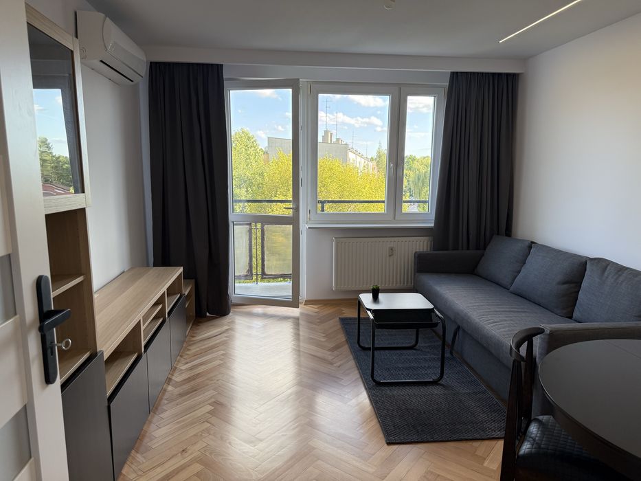 Wynajem mieszkanie Kraków ul. Lublańska, 2 pokoje plus kuchnia