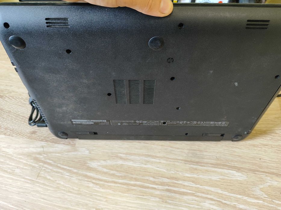 Ноутбук Hp 250 g3 повністю робочий