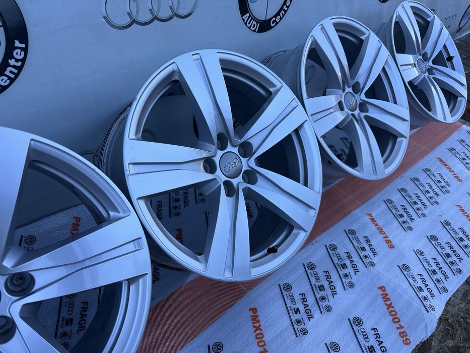 Диски Audi Q3 Q5 Q7 Q8 R18 E8J ET25 диски комплект