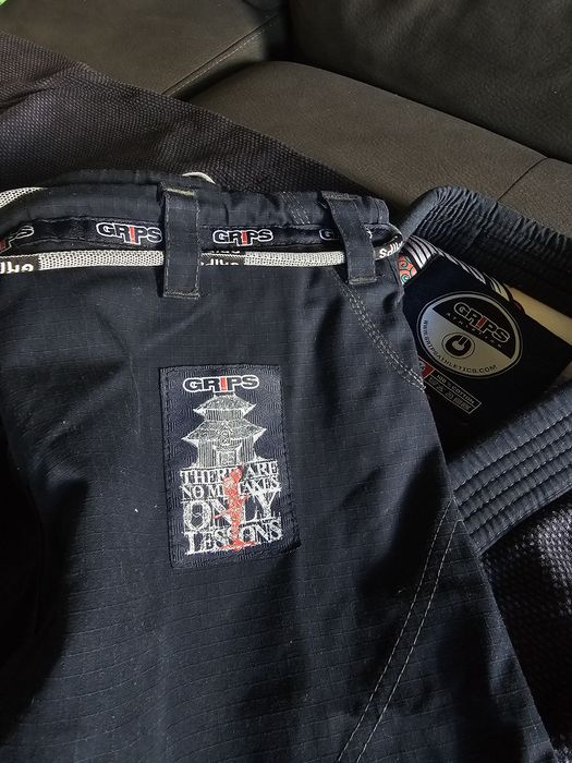 Kimono A2 BJJ GR1PS secret weapon 2.0 azul escuro.