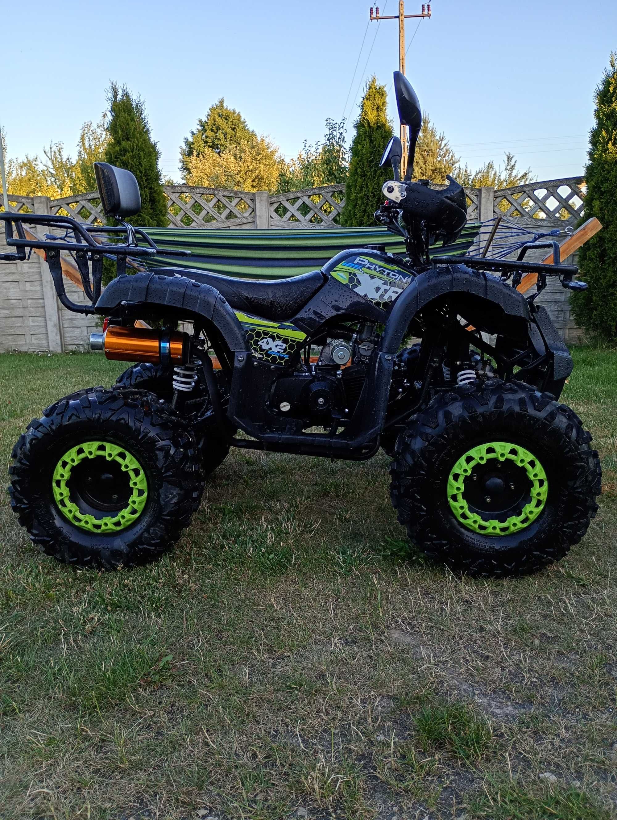 mam do sprzedania Quada XTR Pyton, czarno-zielony, jak nowy
