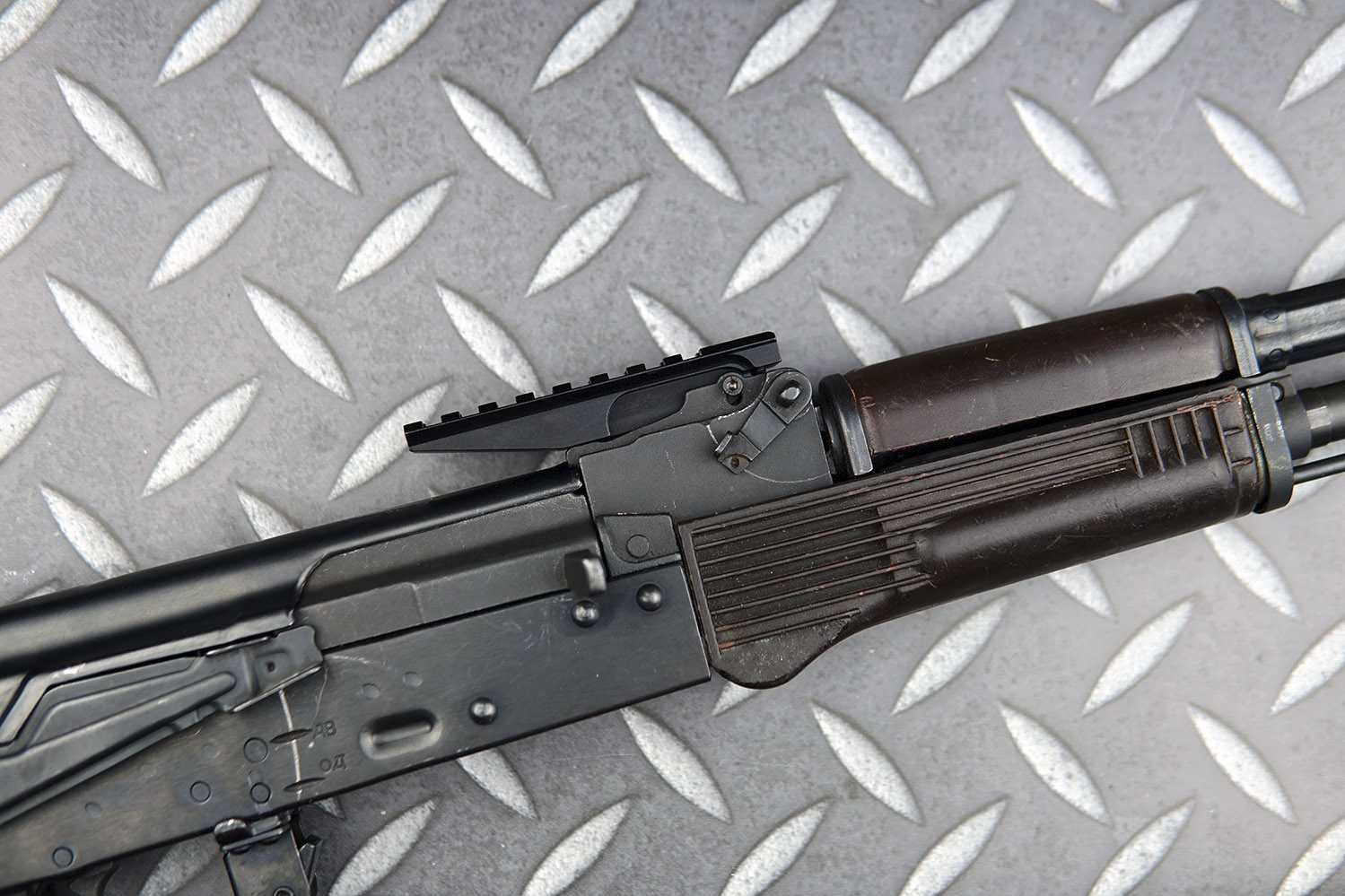 Szyna RIS na szczerbinę AK AKM AKMS GN AK-74 celownik optyka