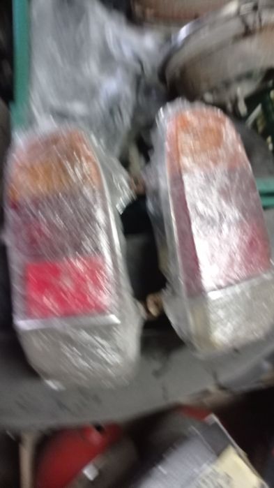 Toyota ke 36 farolins traseiro