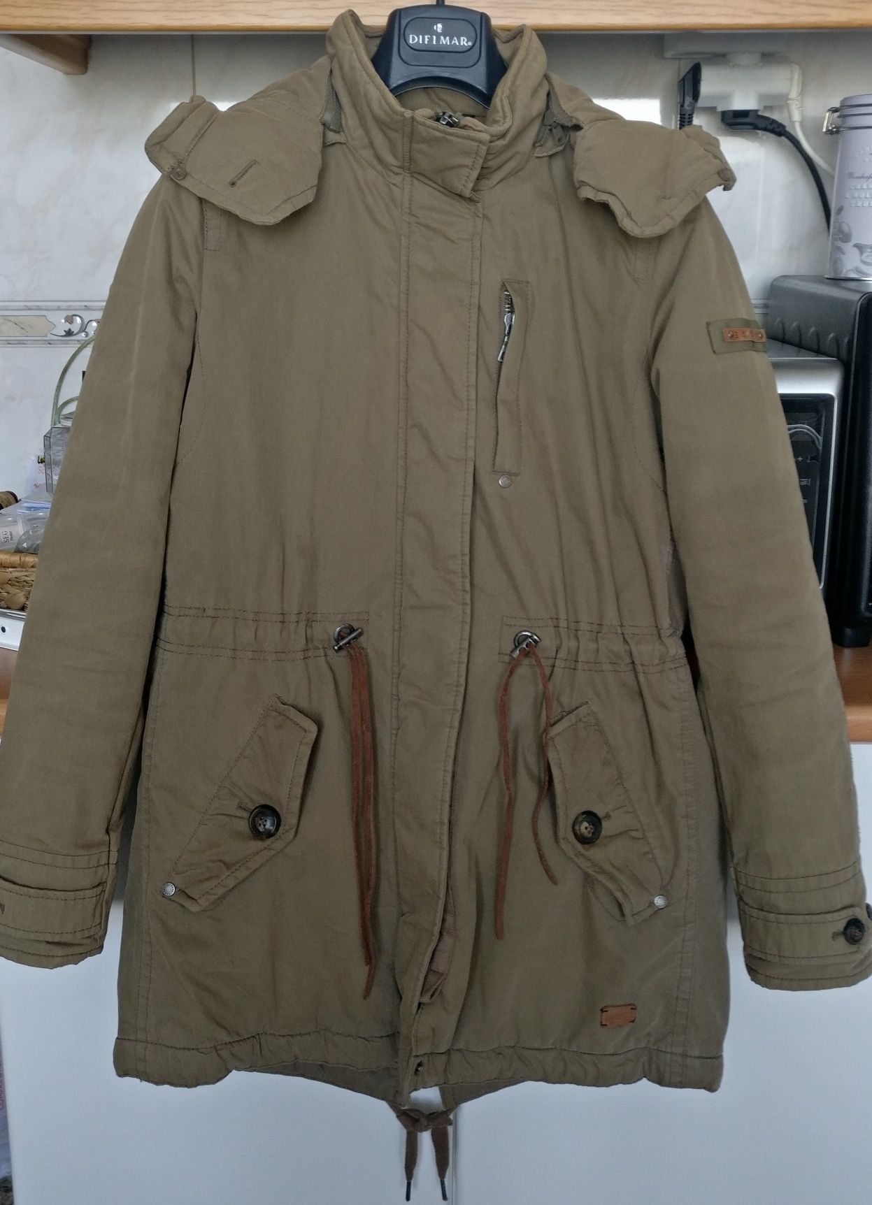 Parka marca Esprit