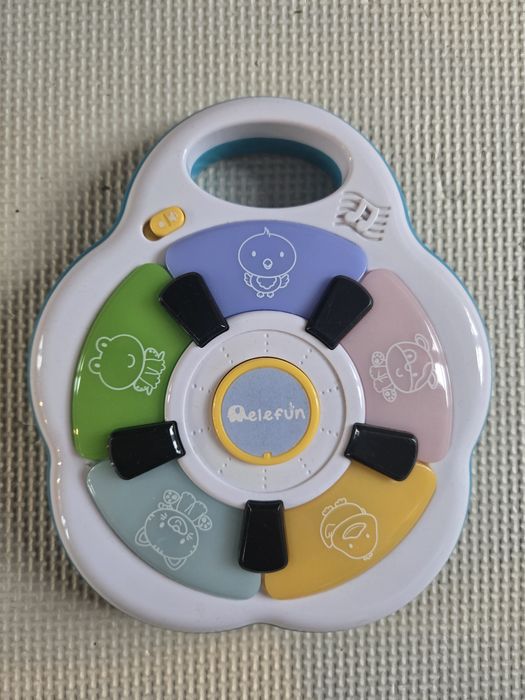 Elefun zabawka grająca pianinko