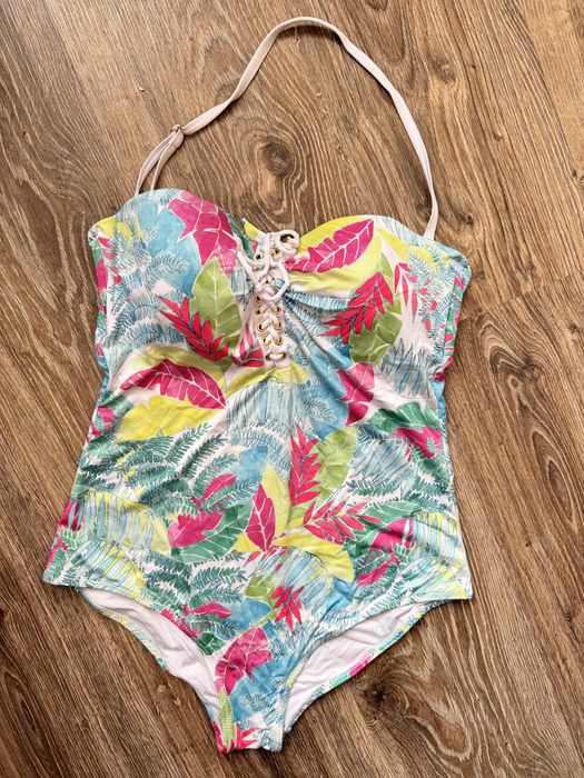 Суцільний купальник з яскравий принтом