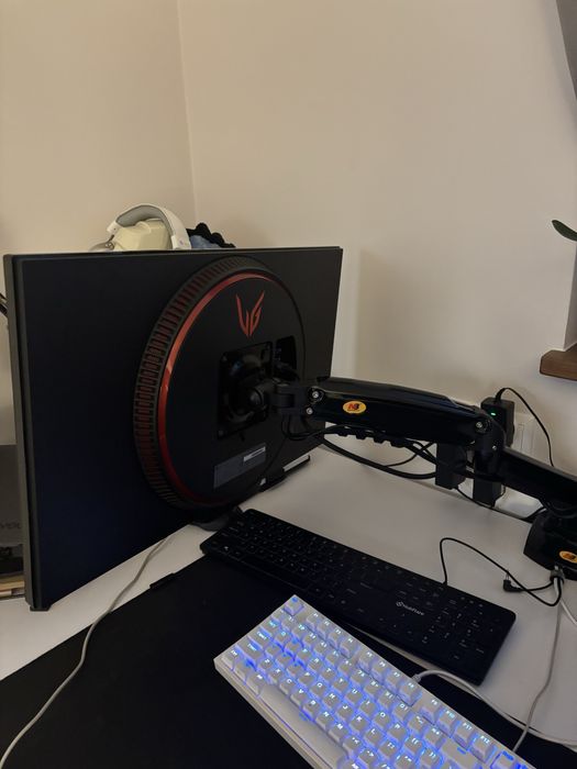 Zestaw 2x Monitor LG 27” UltraGear™ 144Hz 27GL850 i uchwyt FIBER