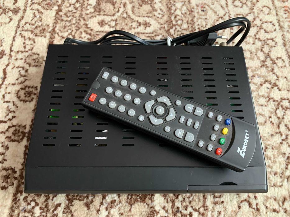 Цифровой спутниковый ресивер Sky Prime CX