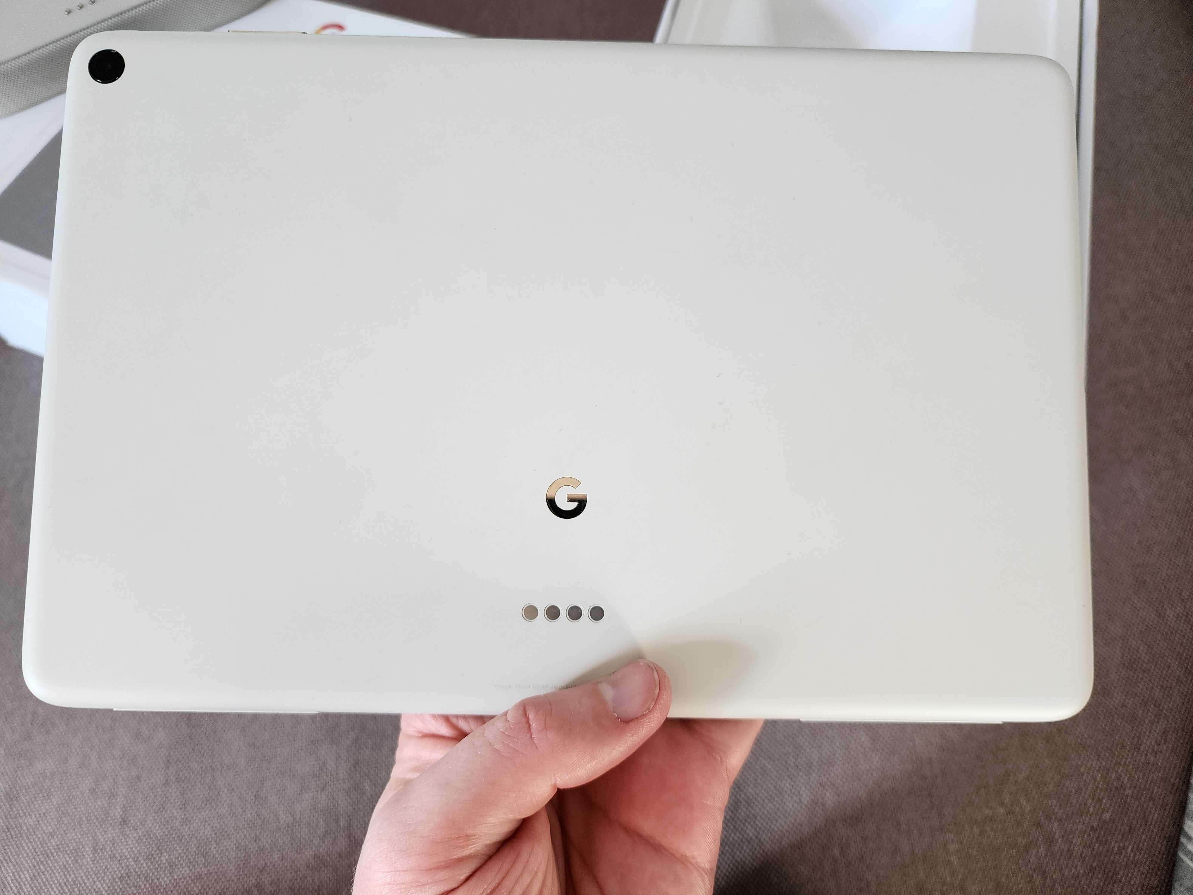 Google Pixel Tablet 11" with Charging Speaker Dock 8/128GB Новий