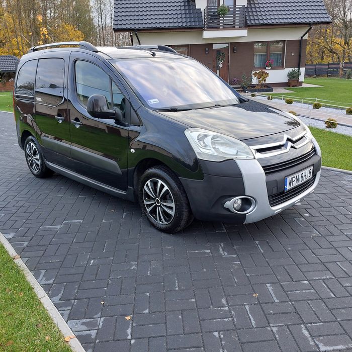 IDEALNY Citroen Berlingo 1.6 HDI HAK doinwestowany zadbany XTR