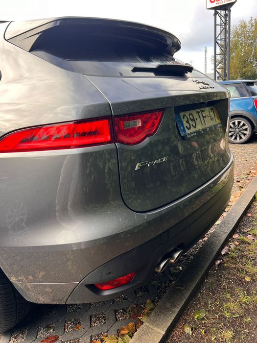 Jaguar F Pace 2.0d 180cv R -Sport