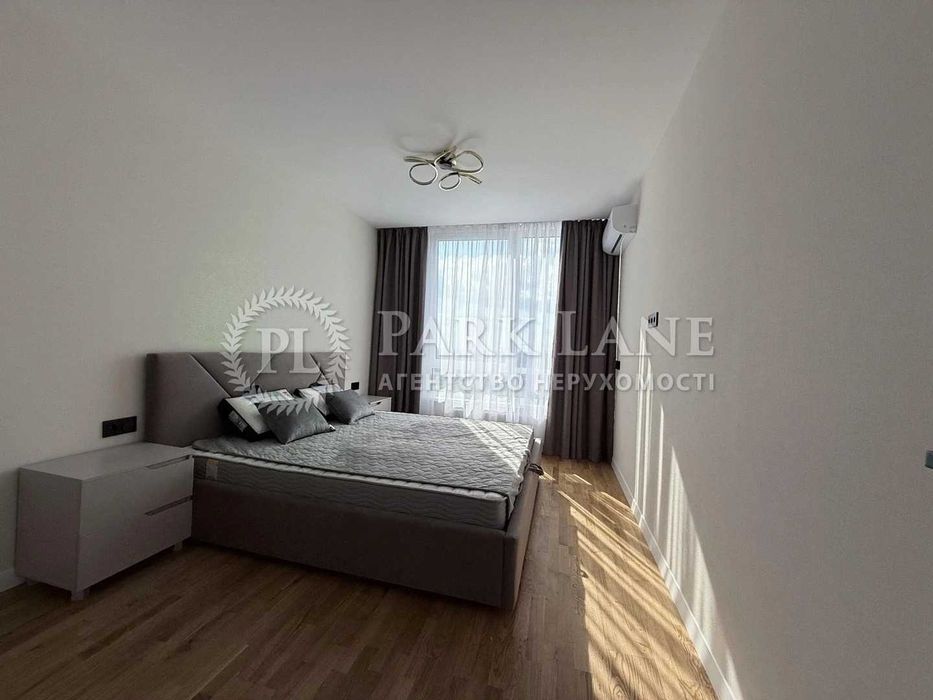 БЕЗ %1К  Крістерів родини, 14б, Варшавський-2 Подільський