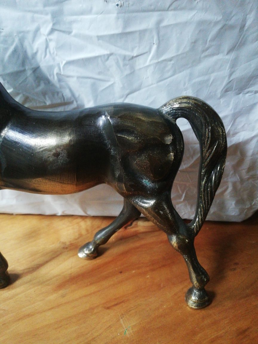 Figura konia mosiężna