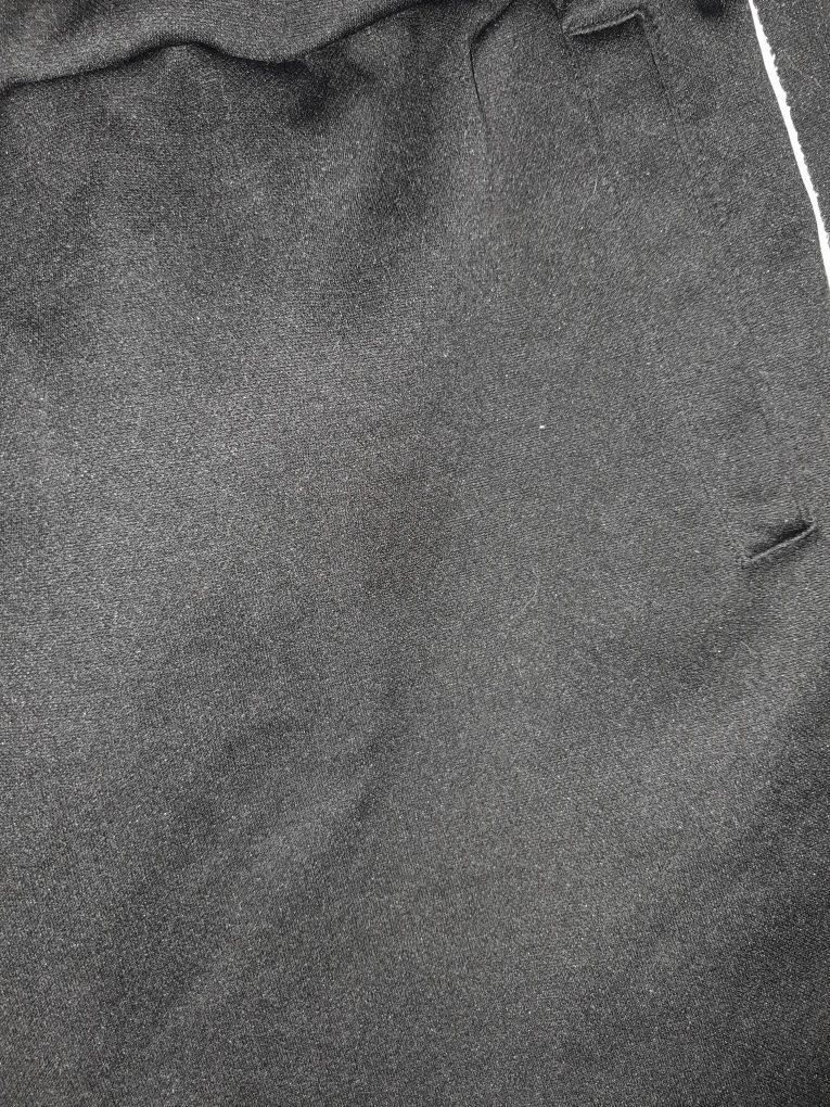 Spodnie dresowe męskie L