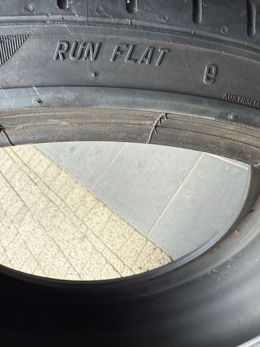 Pirelli P ZERO 245/35 R20 Runflat
