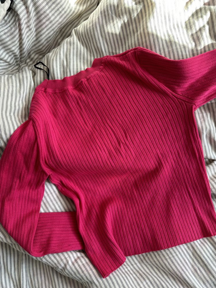 Rozowy sweter damski