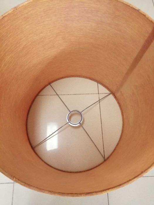 Abatjours (par) com 35cm de diâmetro e 34cm de altura