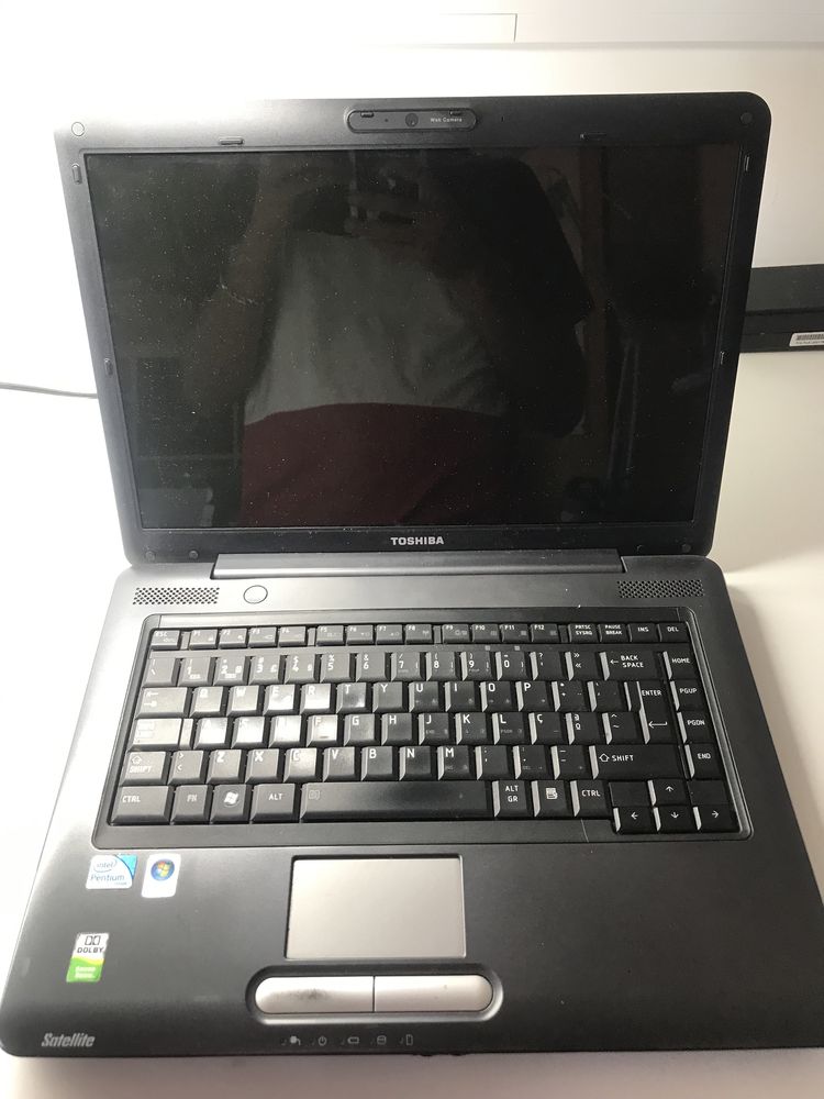 Toshiba Satellite A300-276 Peças