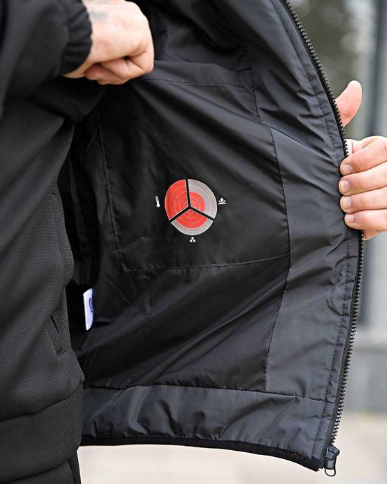 Графитова жилетка Найк  Чоловіча жилетка Nike black