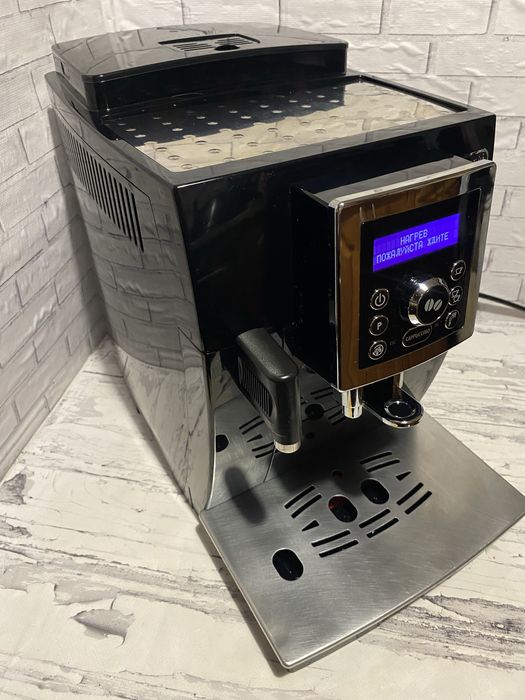 Кавомашина Delonghi ECAM 23.466 з Німеччини