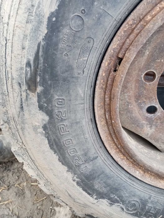 koła felgi opony hl 12,00 r20