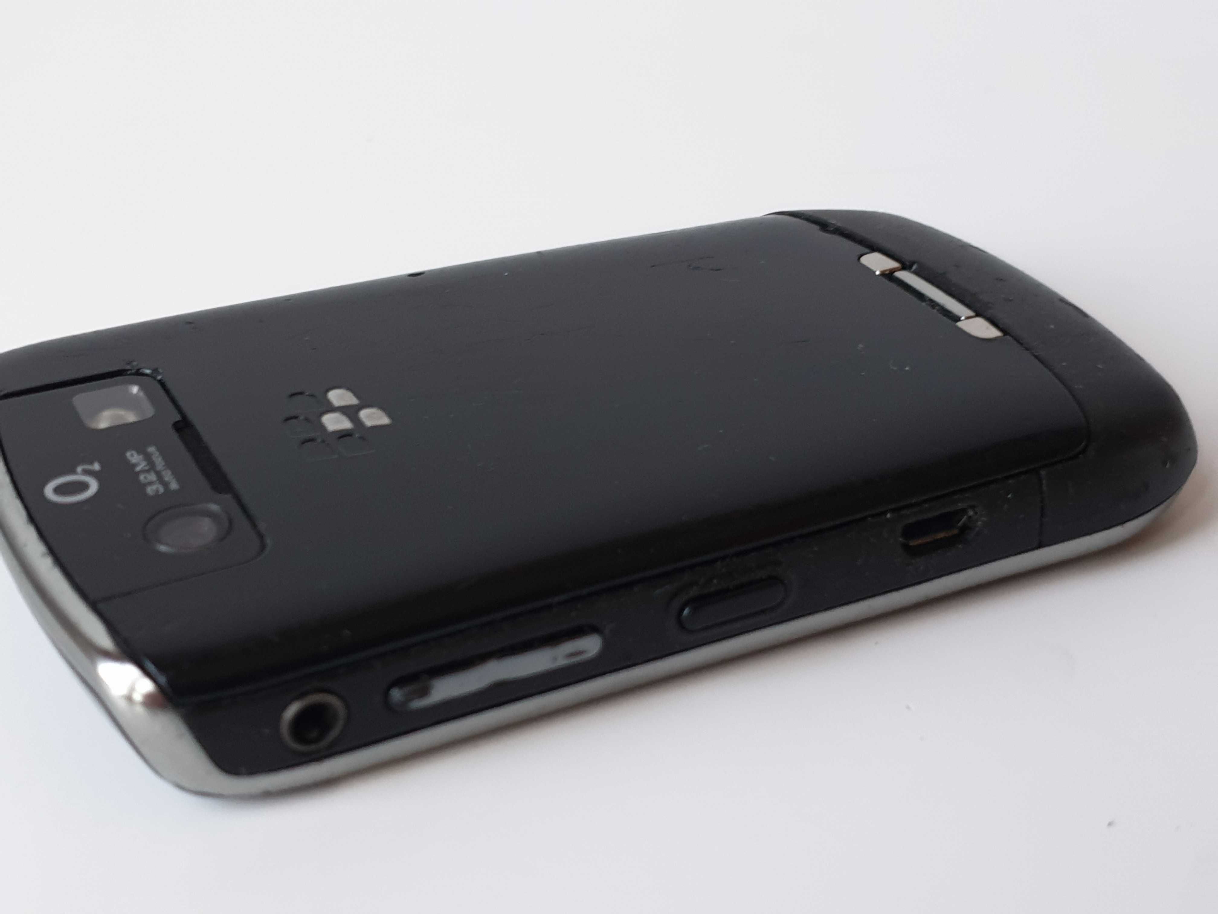 телефон Blackberry 8900 GPS + повер банк