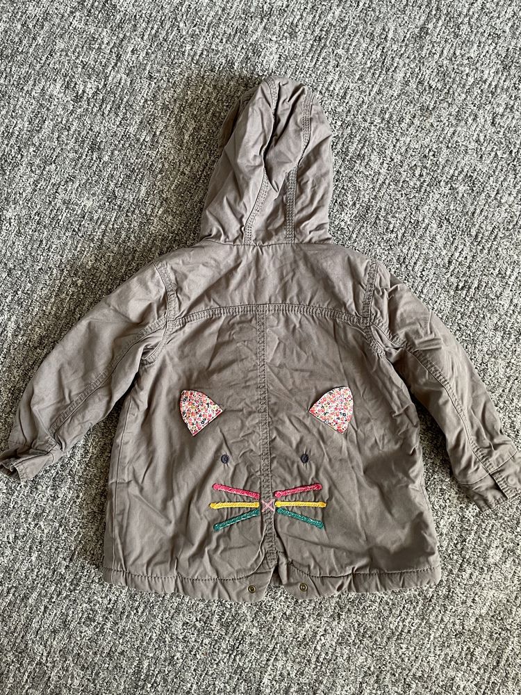 Куртка на дівчинку 3-4 роки