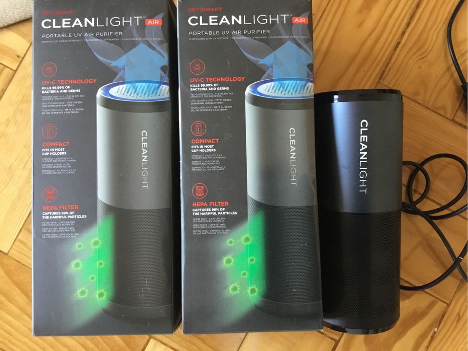 É um pequeno purificador de ar UV portátil