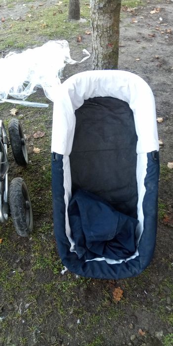 Відам безкоштовно каляску