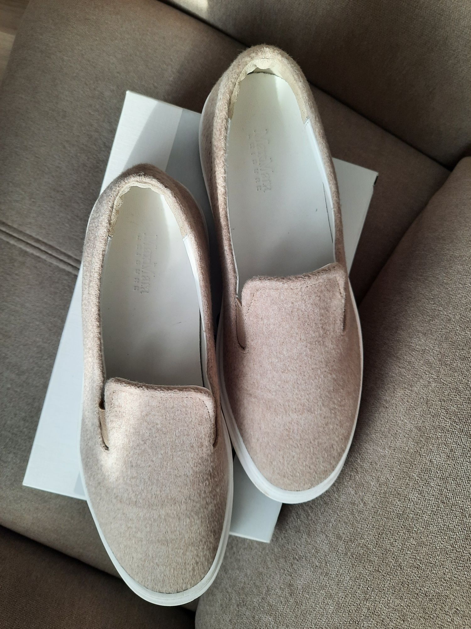 Сліпони MAX MARA 40 р (ціна знижена)