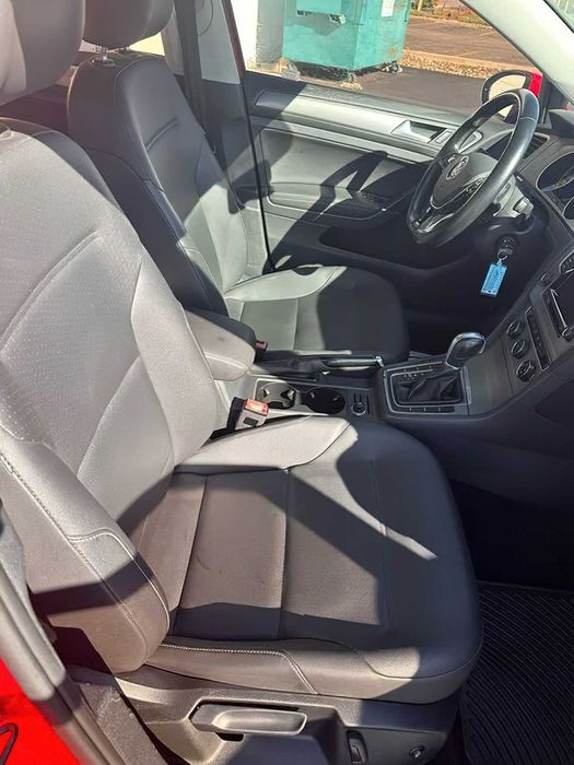 Volkswagen Golf TDI S      2015