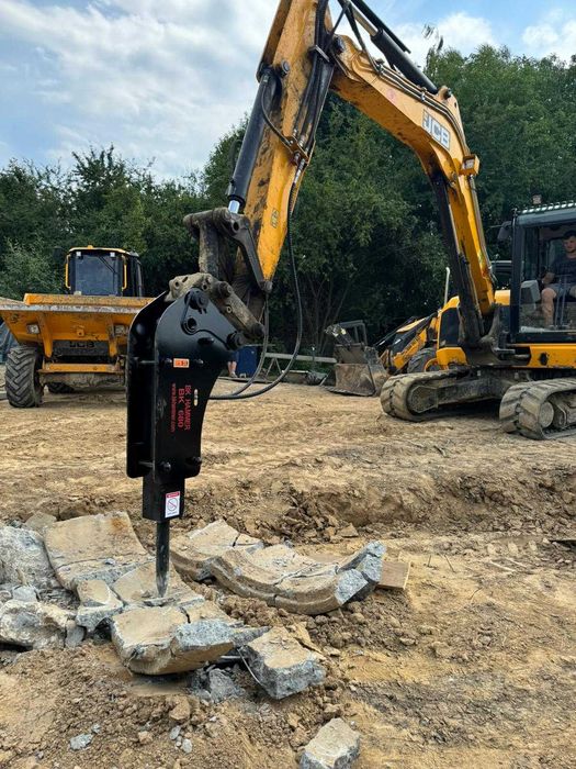 Młot hydrauliczny kucie betonu wyburzenia koparka koparko-ładowarka