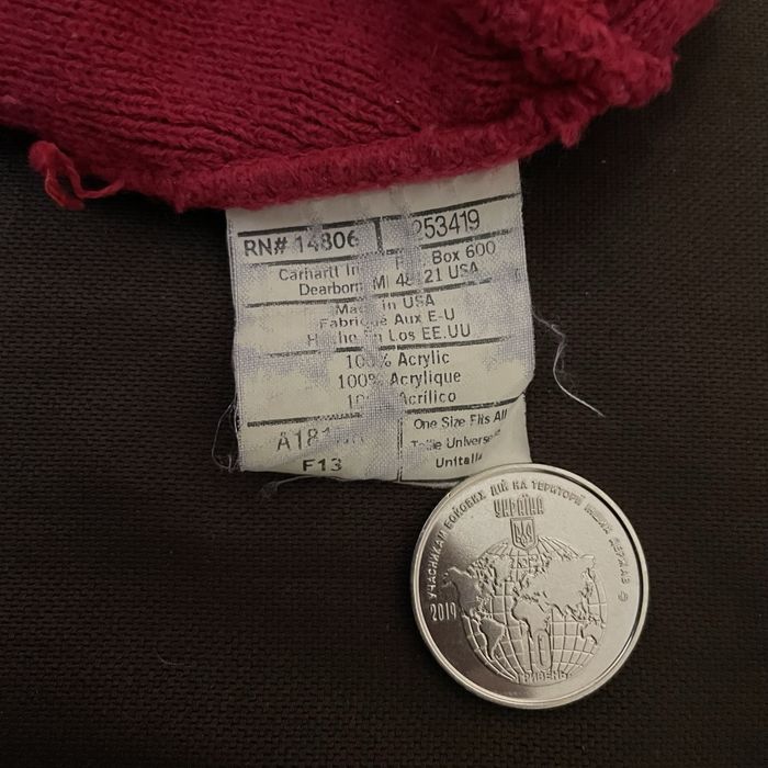 Adidas X Balenciaga, Carhartt шапка