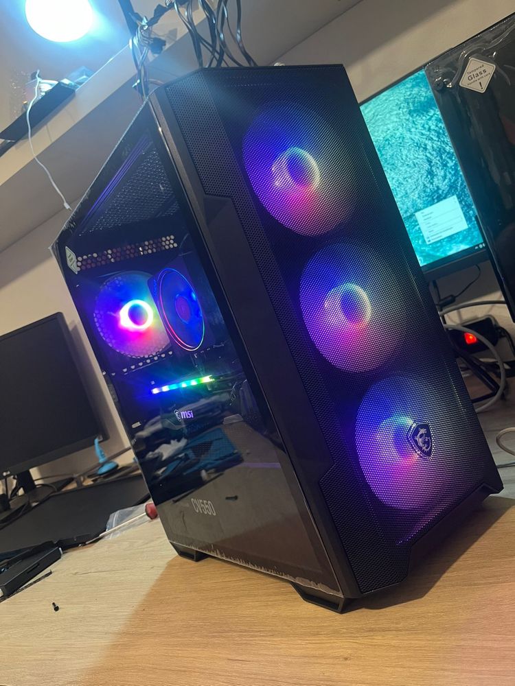 Pc gaming R5600x/16GDDR4/RX6800
