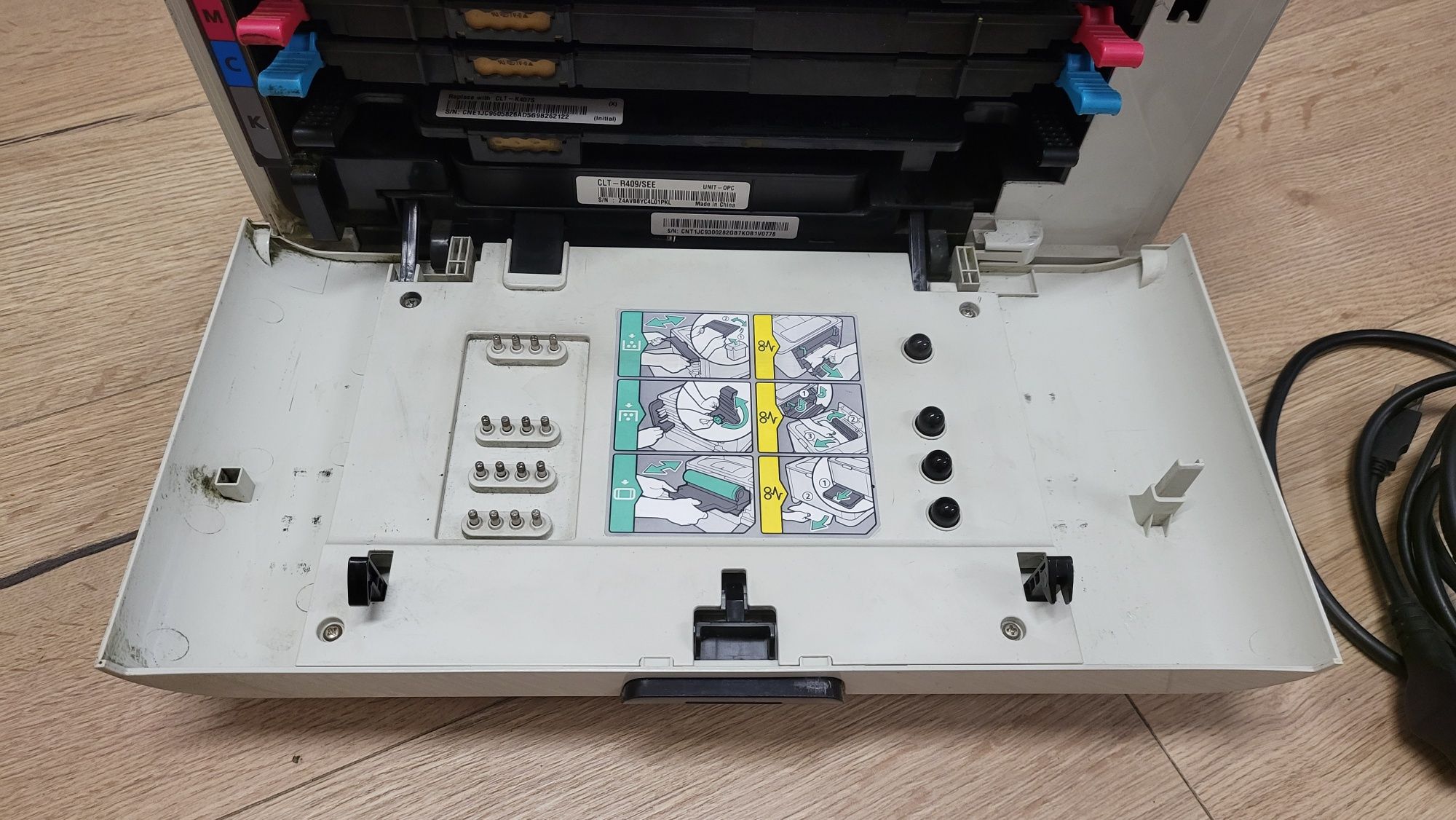 Лазерный принтер цветной Samsung  clp-320