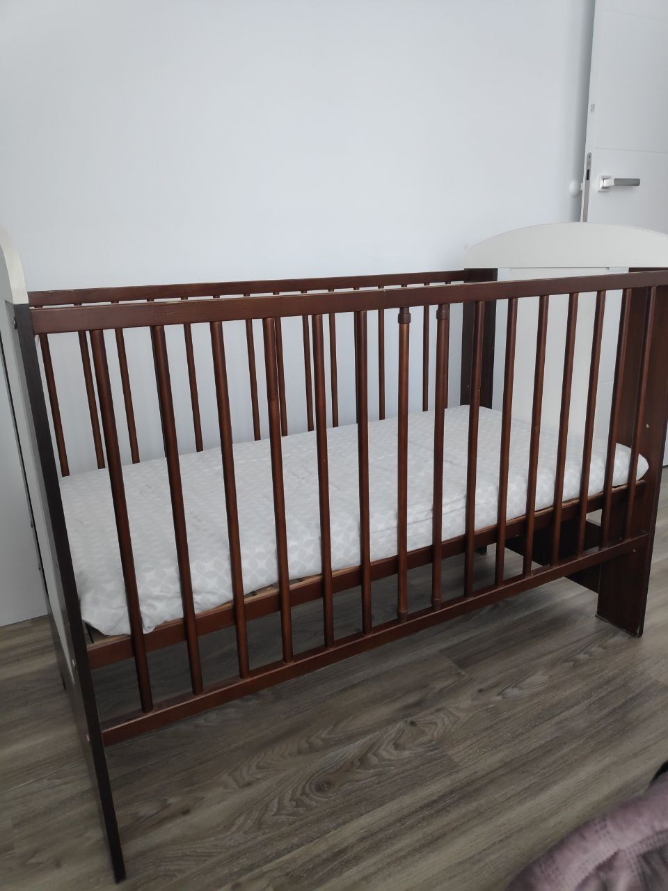 Łóżeczko KLUPŚ z materacem 120*60